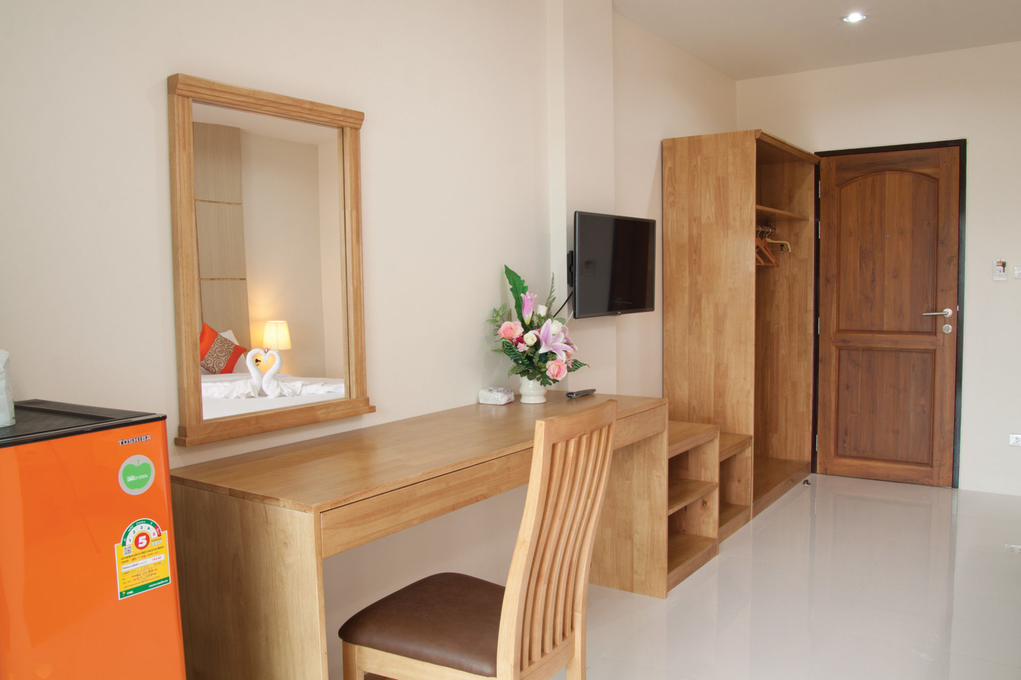 Js Residence Krabi town Εξωτερικό φωτογραφία