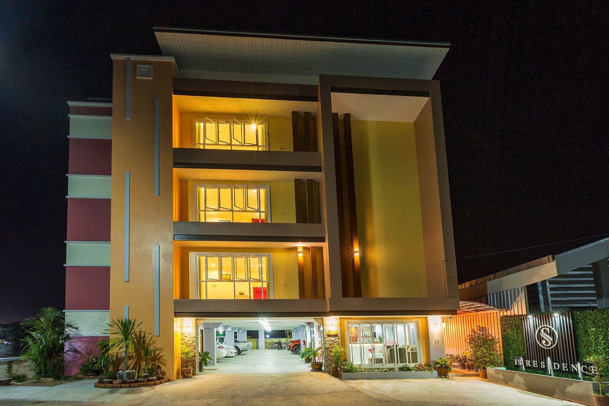 Js Residence Krabi town Εξωτερικό φωτογραφία