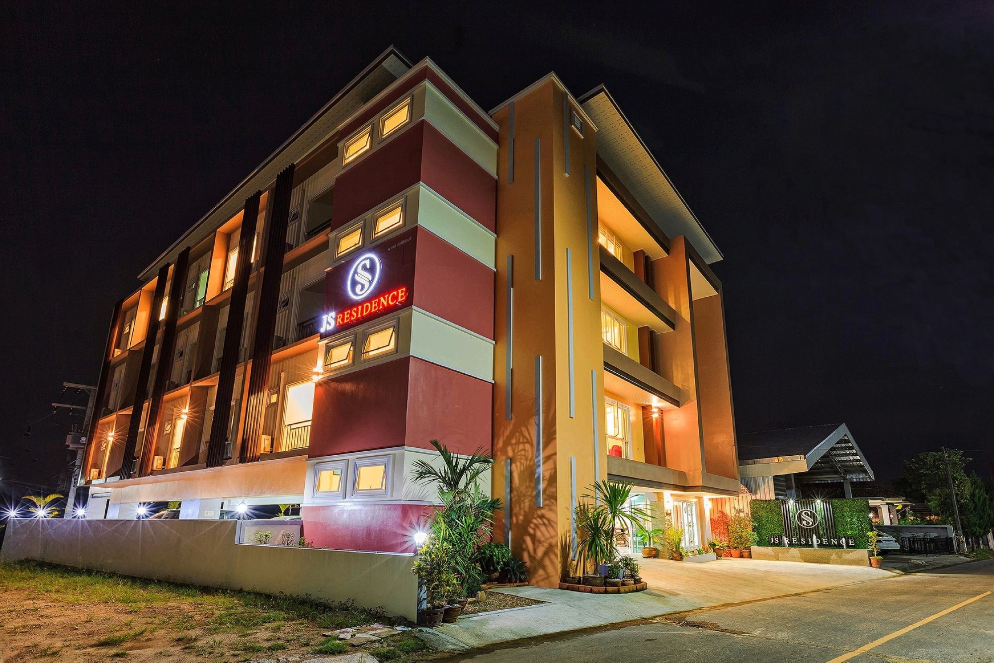 Js Residence Krabi town Εξωτερικό φωτογραφία